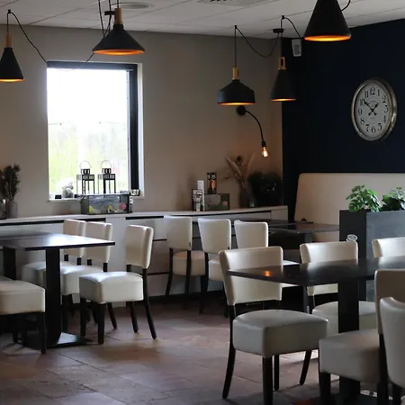 Dom wakacyjny Comfortabel 6p Met Laadpaal Ewijk