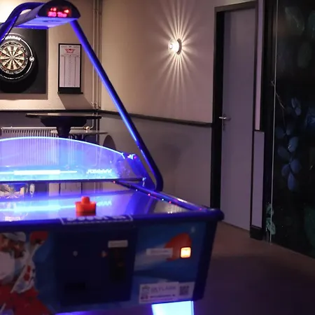Dom wakacyjny Comfortabel 6p Met Laadpaal Ewijk