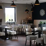 Сasa de vacaciones Comfortabel 6p Met Laadpaal Ewijk